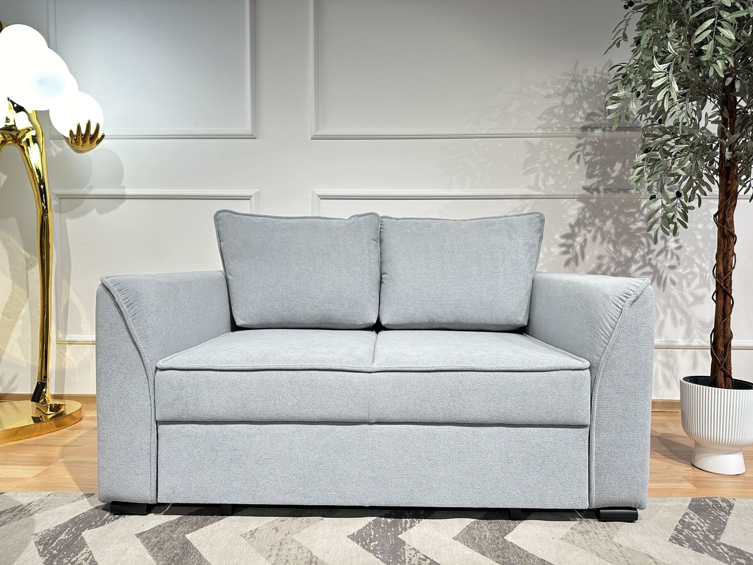 Sofa rozkładana z pojemnikiemim Viki Meblosoft