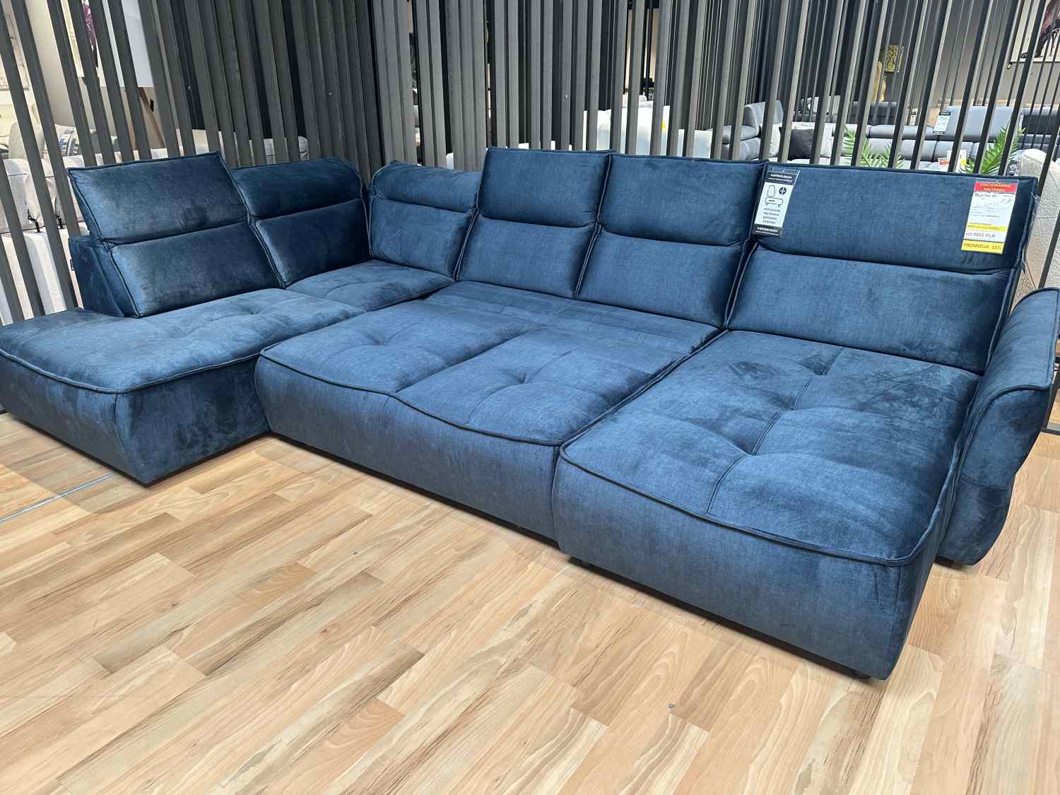 Narożnik Murillo XL Wersal z elektrycznym wysuwem siedziska 60cm - przecena z ekspozycji -37%