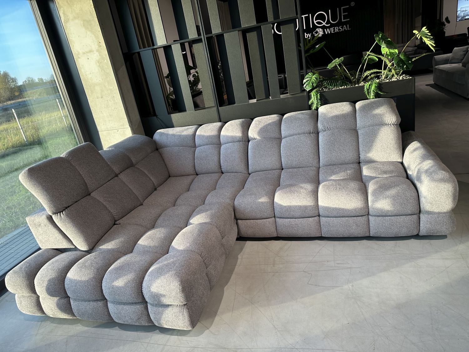 Narożnik z elektrycznie regulowanym siedziskiem Tollo L  Wersal 