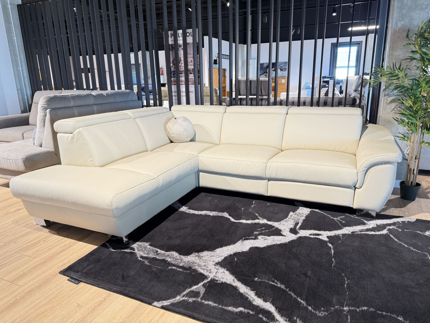 Narożnik z funkcją relaks Trend Des Sofa Line 1HT-E-ELE1-1TVE