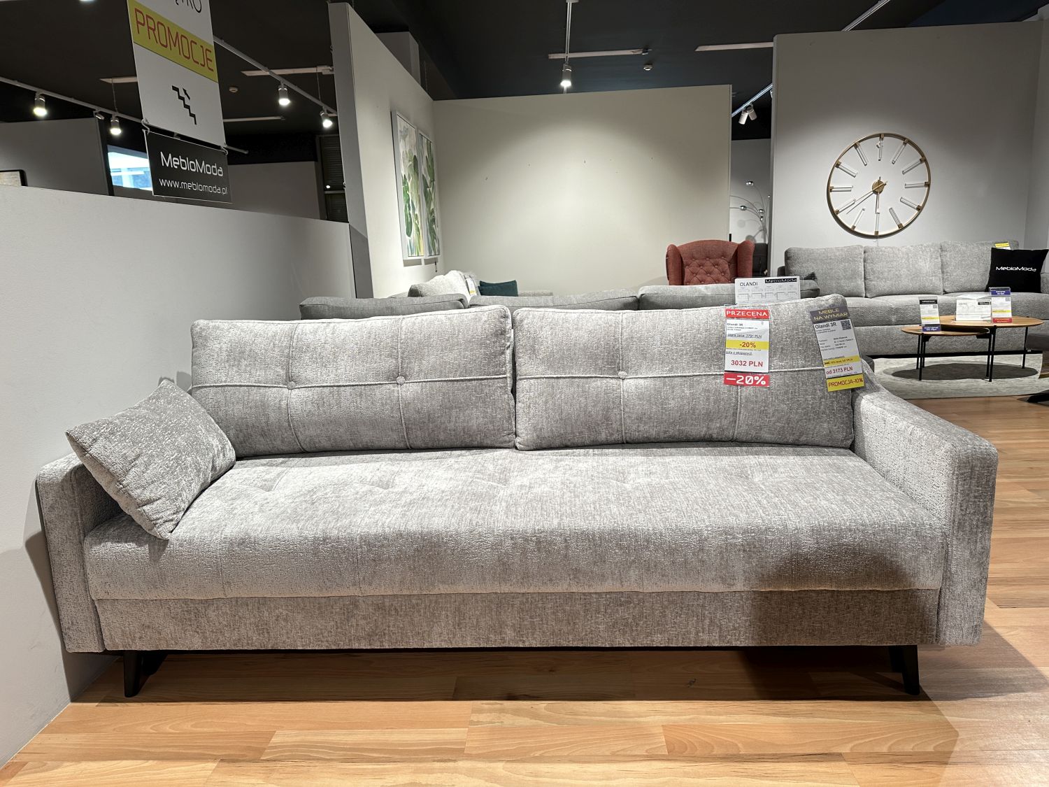 Sofa rozkładana z pojemnikiem Olandi 3R - przecena 20% Sofa rozkładana z pojemnikiem Olandi 3R - przecena 20%