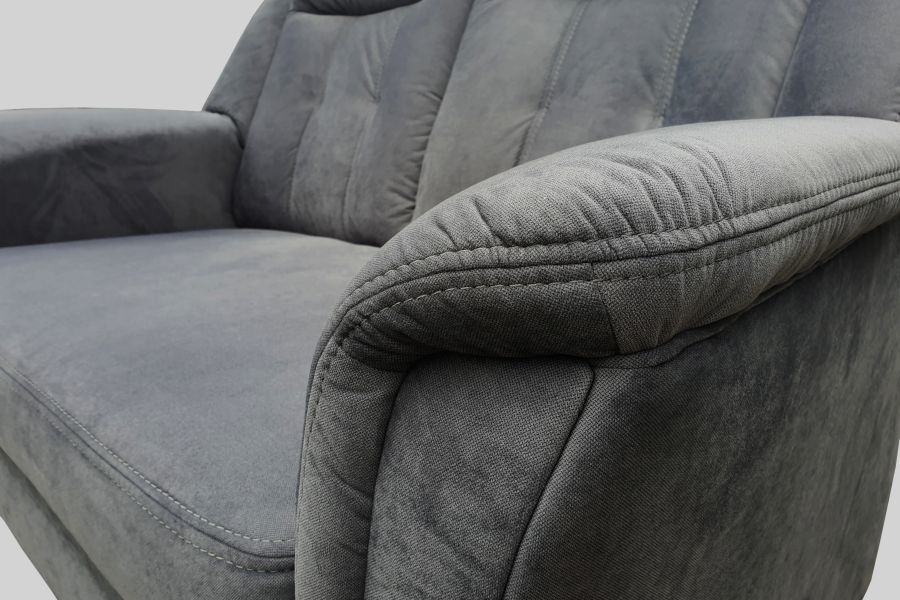 German sofa 2-osobowa regulowane zagłówki wysokie oparcie wygodny