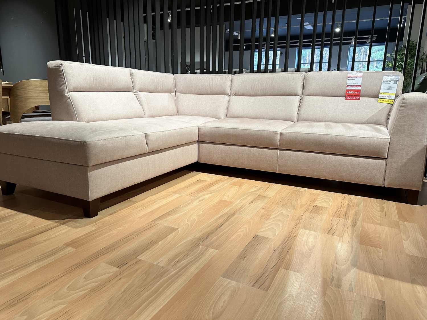 Narożnik Rocco z funkcją spania i pojemnikiem , przecena z ekspozycji -26%