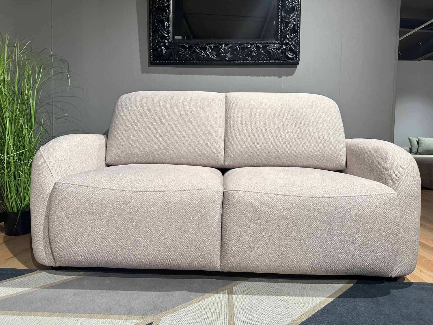 Sofa Stone z funkcją spania Puma, pojemnikiem na pościel. Zoya 