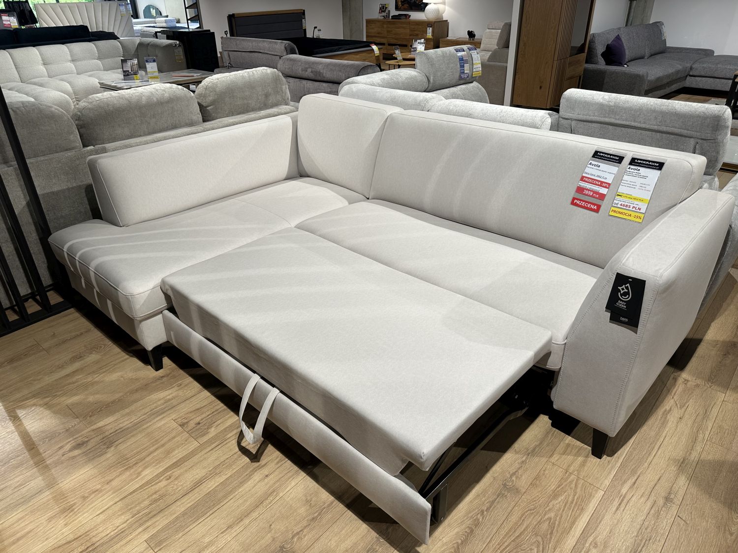 Narożnik AVOLA z funkcją spania i pojemnikiem - przecena z ekspozycji -30%