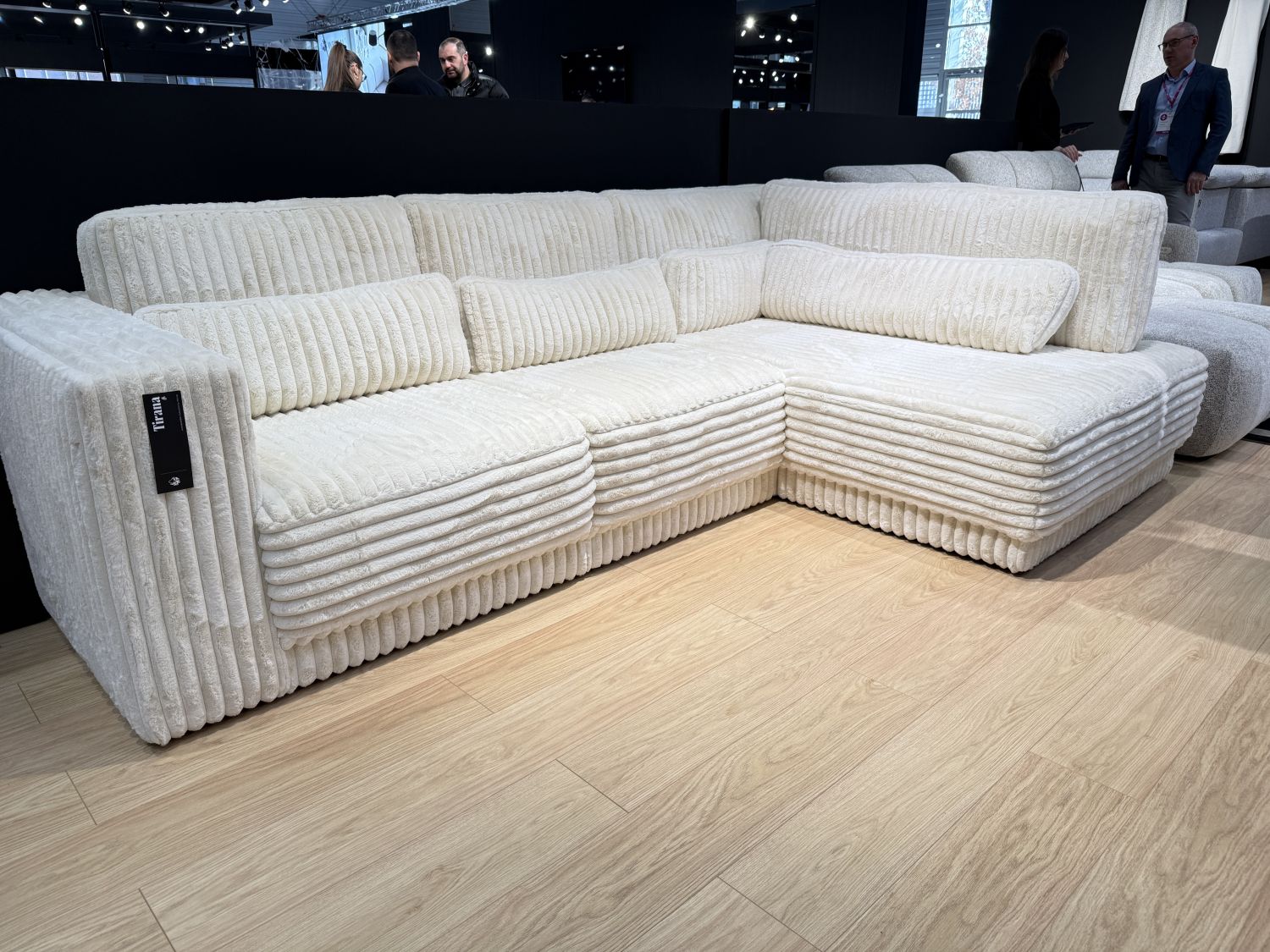 Narożnik Tirana L Wersal  