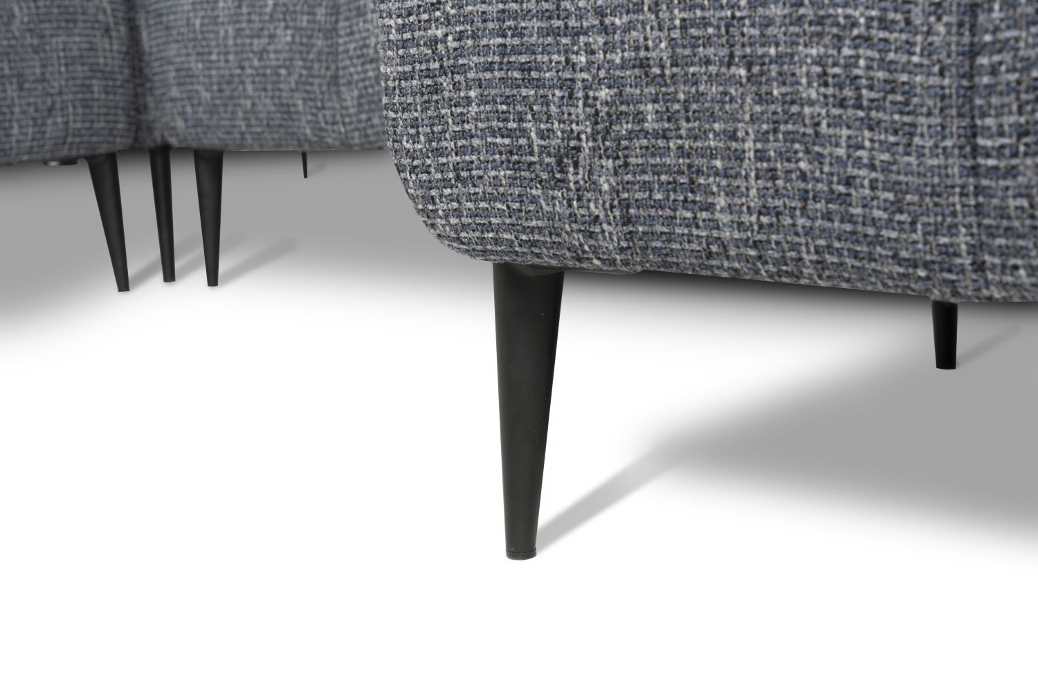 Narożnik ekskluzywny Liam pikowany modułowy na wysokich nożkach Designwerk od Minimax Sofa Narożnik ekskluzywny Liam pikowany modułowy na wysokich nożkach Designwerk od Minimax Sofa