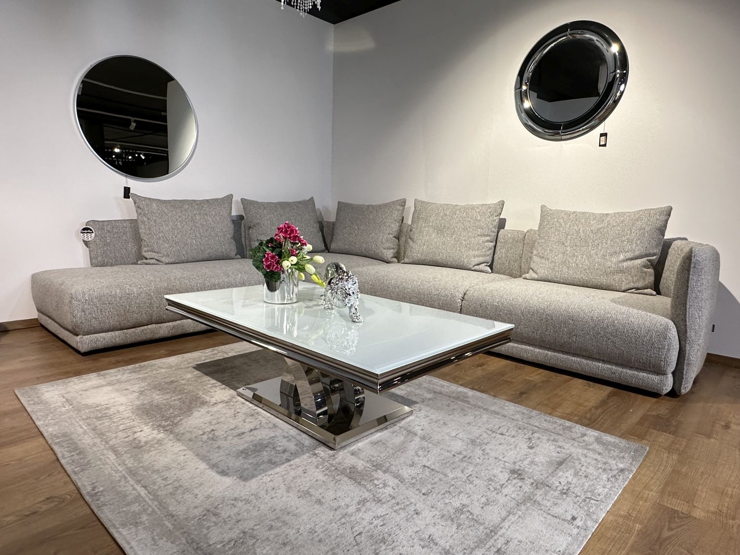 Narożnik New York ekskluzywny zaokrąglony od Designwerk Minimax Sofa 