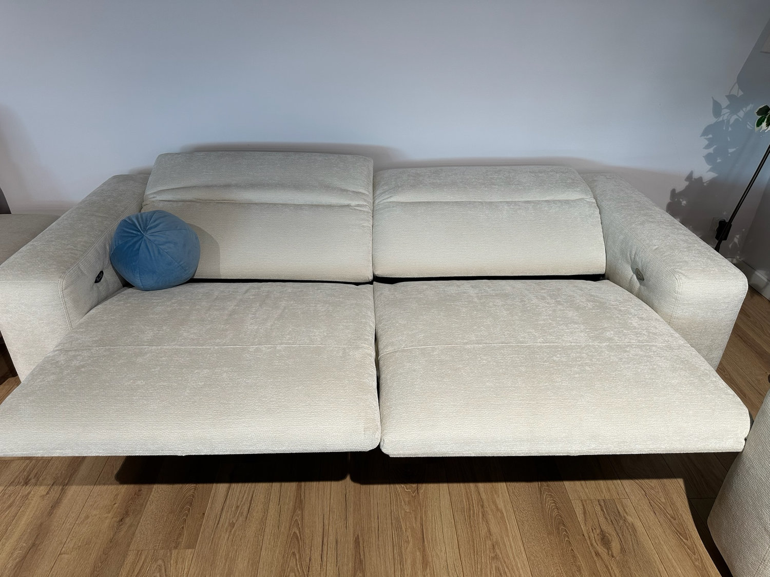 Sofa Capri z podwójną funkcją relaks