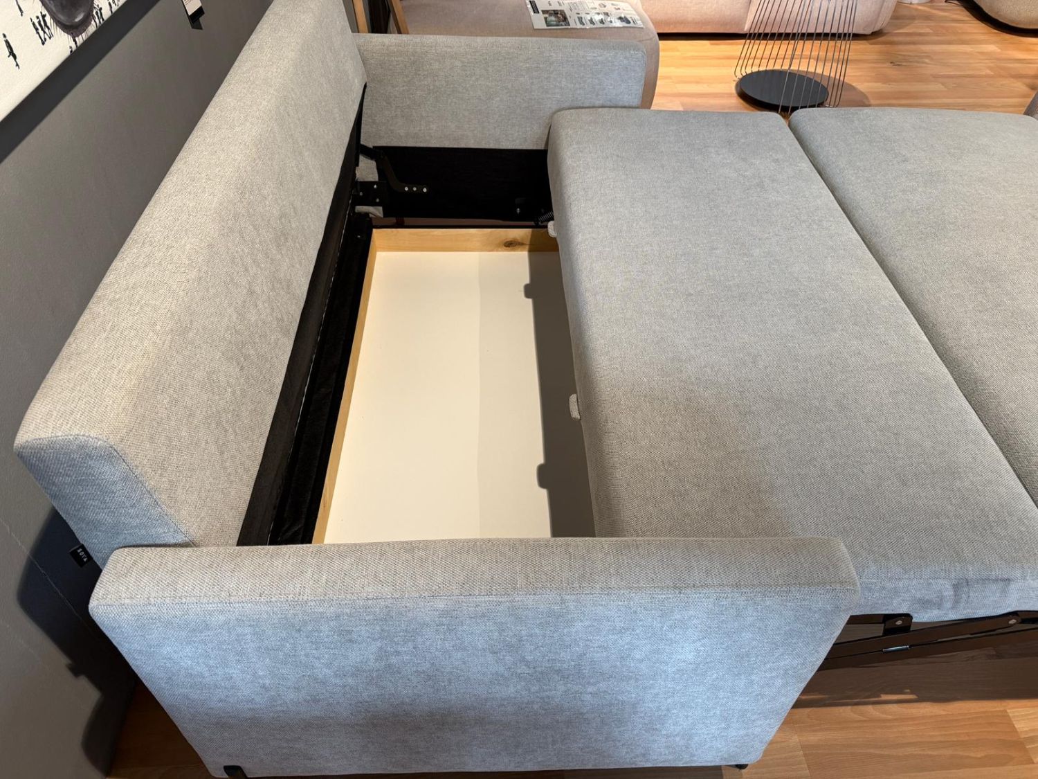 Sofa Baldi z funkcją spania PUMA i pojemnikiem na pościel od Zoya 3(160)FS