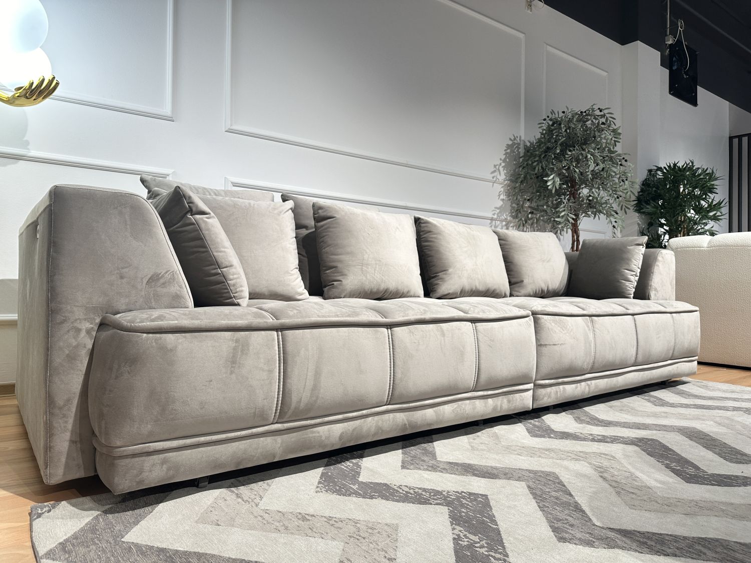 Tiga Bigsofa sofa z elektrycznie wysuwanymi siedziskami Wersal Aphrodita 22 Tiga Bigsofa sofa z elektrycznie wysuwanymi siedziskami Wersal Aphrodita 22