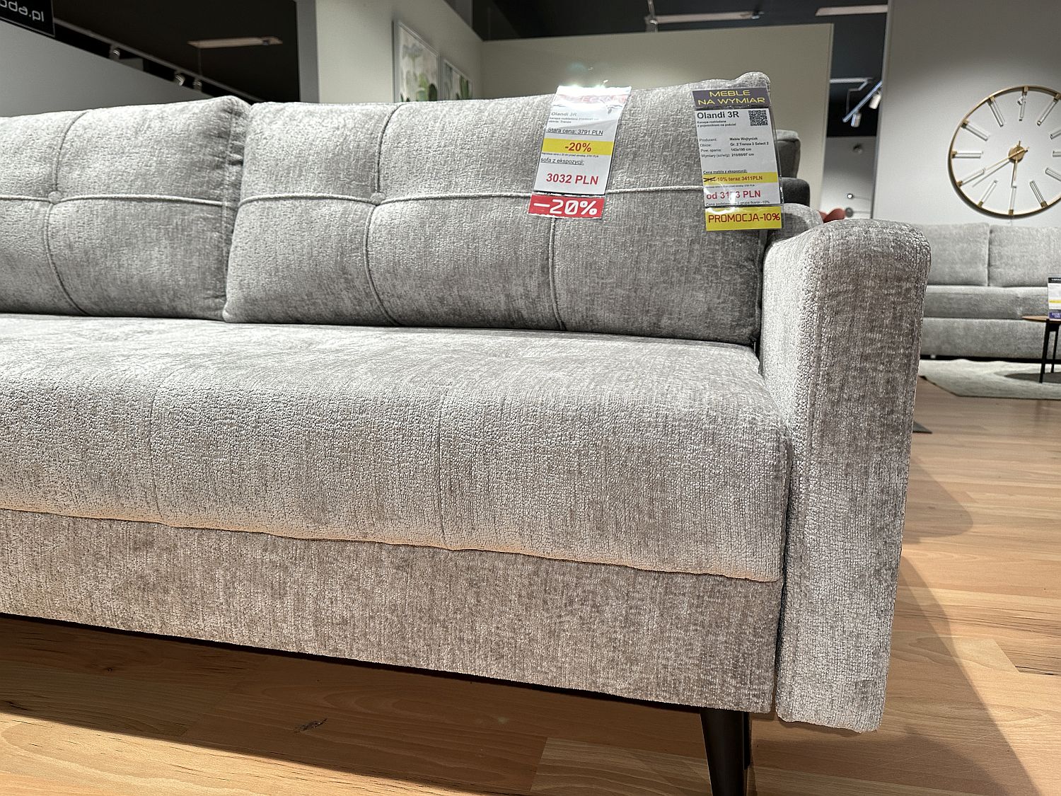 Sofa rozkładana z pojemnikiem Olandi 3R - przecena 20% Sofa rozkładana z pojemnikiem Olandi 3R - przecena 20%