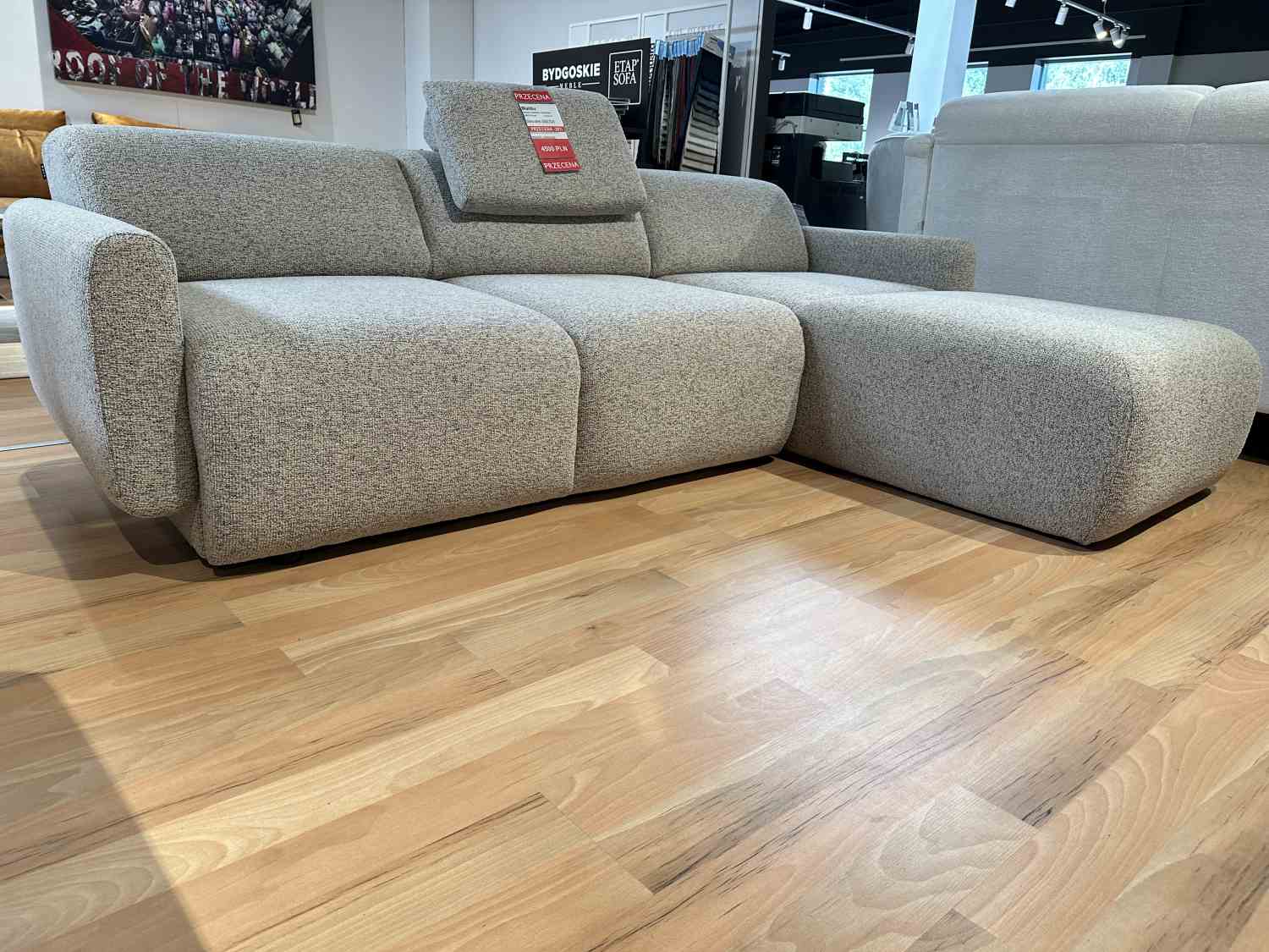 Narożnik Malibu Zoya z funkcją spania typu Puma i pojemnikiem na pościel - przecena z ekspozycji -28%