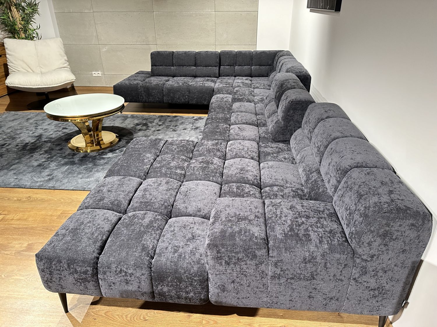 Narożnik ekskluzywny Liam pikowany modułowy na wysokich nożkach Designwerk od Minimax Sofa Narożnik ekskluzywny Liam pikowany modułowy na wysokich nożkach Designwerk od Minimax Sofa