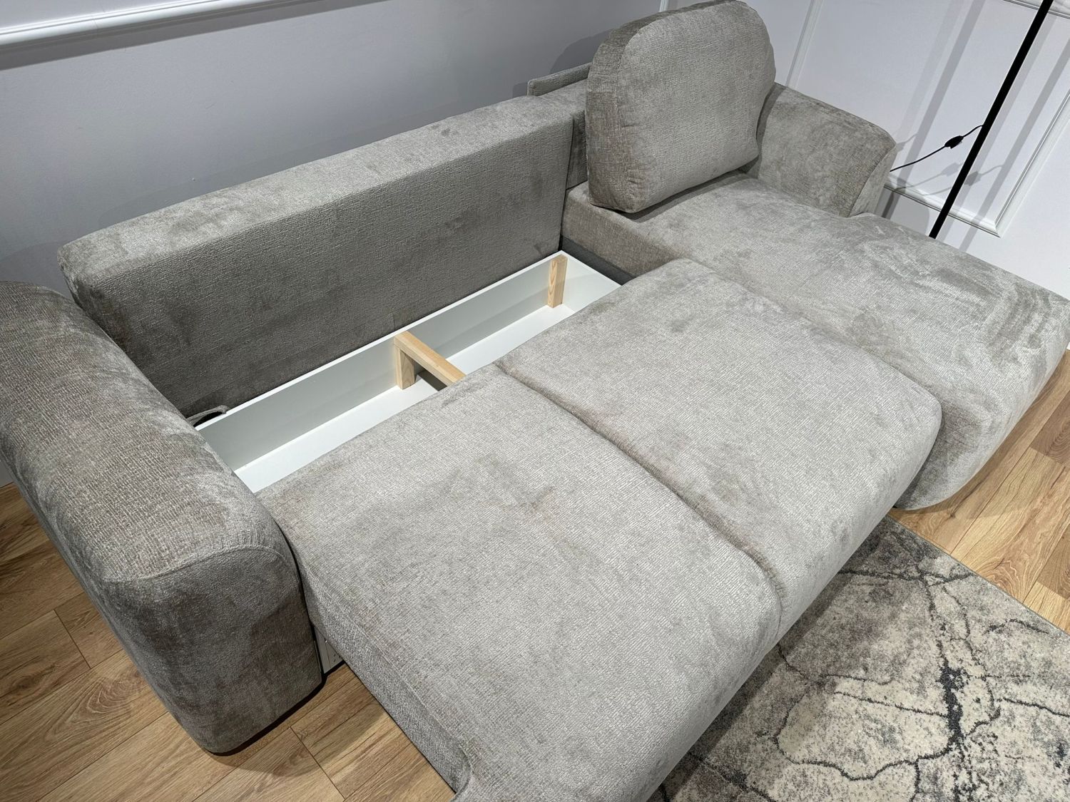 Narożnik rozkładany z pojemnikiem Nabu Comforteo