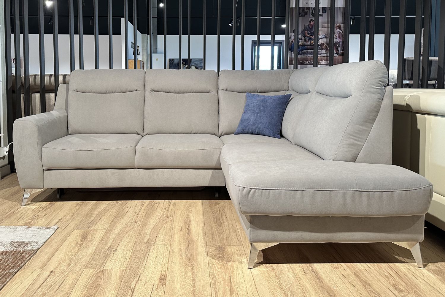Narożnik z funkcja spania Gio, Des Sofa Line 2F-OTM/BK