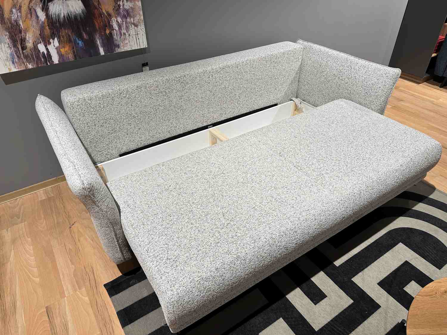 Sofa Capri z funkcją spania i pojemnikiem na pościel Top Line 