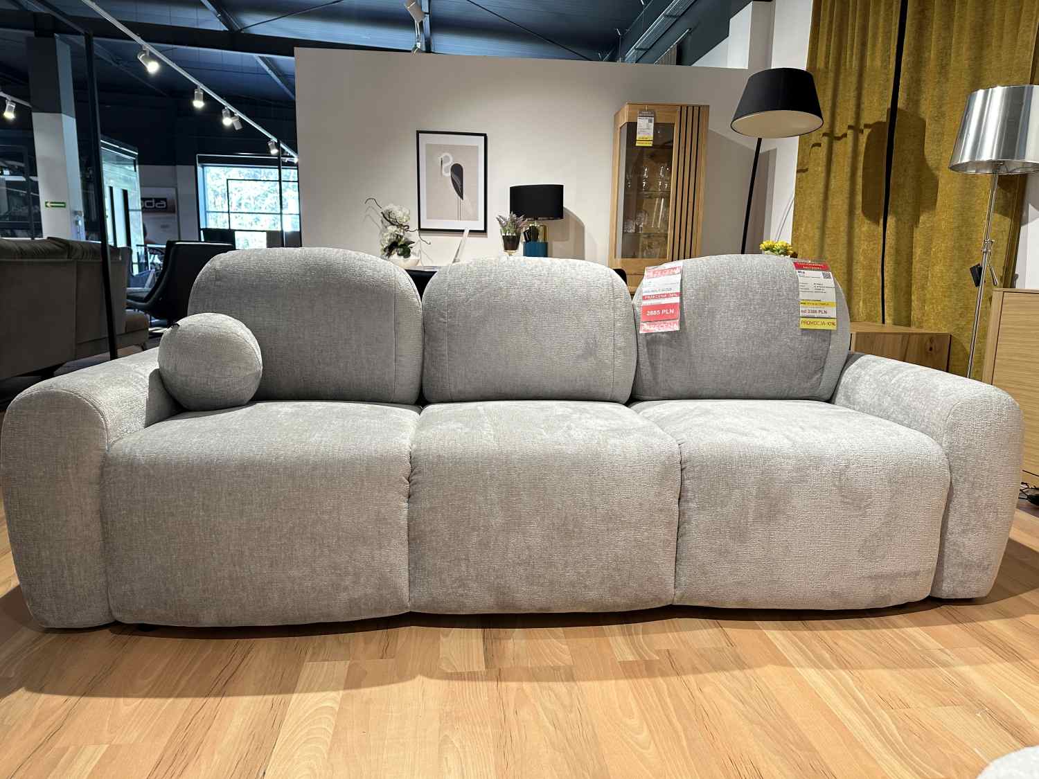 Sofa MIA z funkcją spania i pojemnikiem na pościel - przecena z ekspozycji -30%