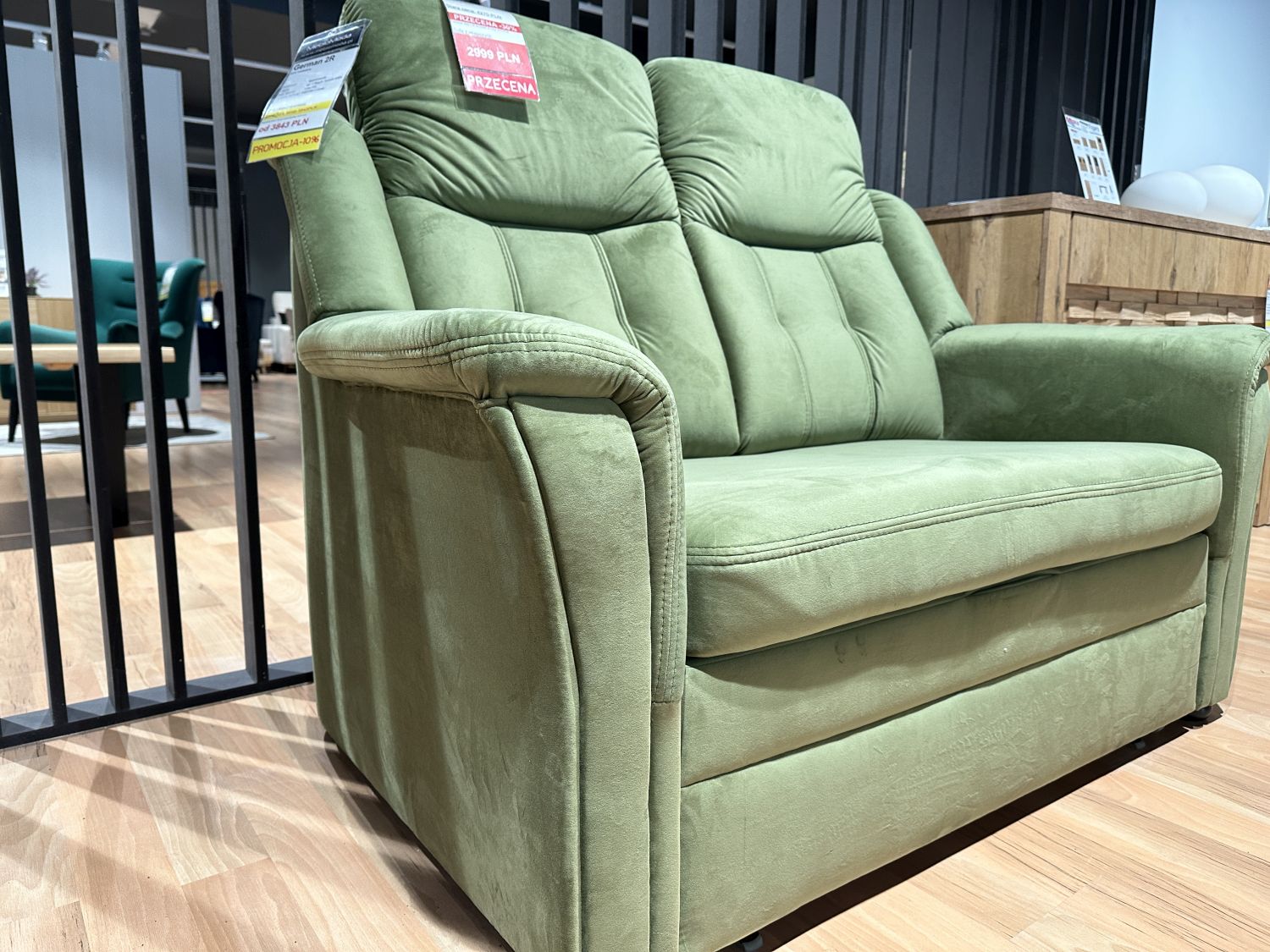 Sofa z funkcją spania i pojemnikiem na pościel German - przecena z ekspozycji -30%