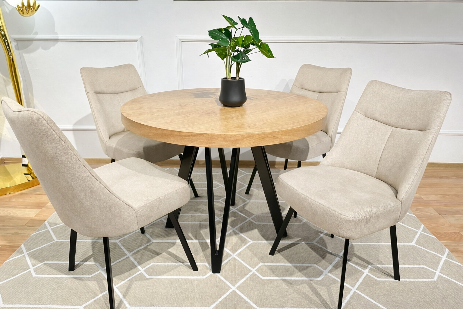  Krzesło na sprężynach Monti tkanina Solar