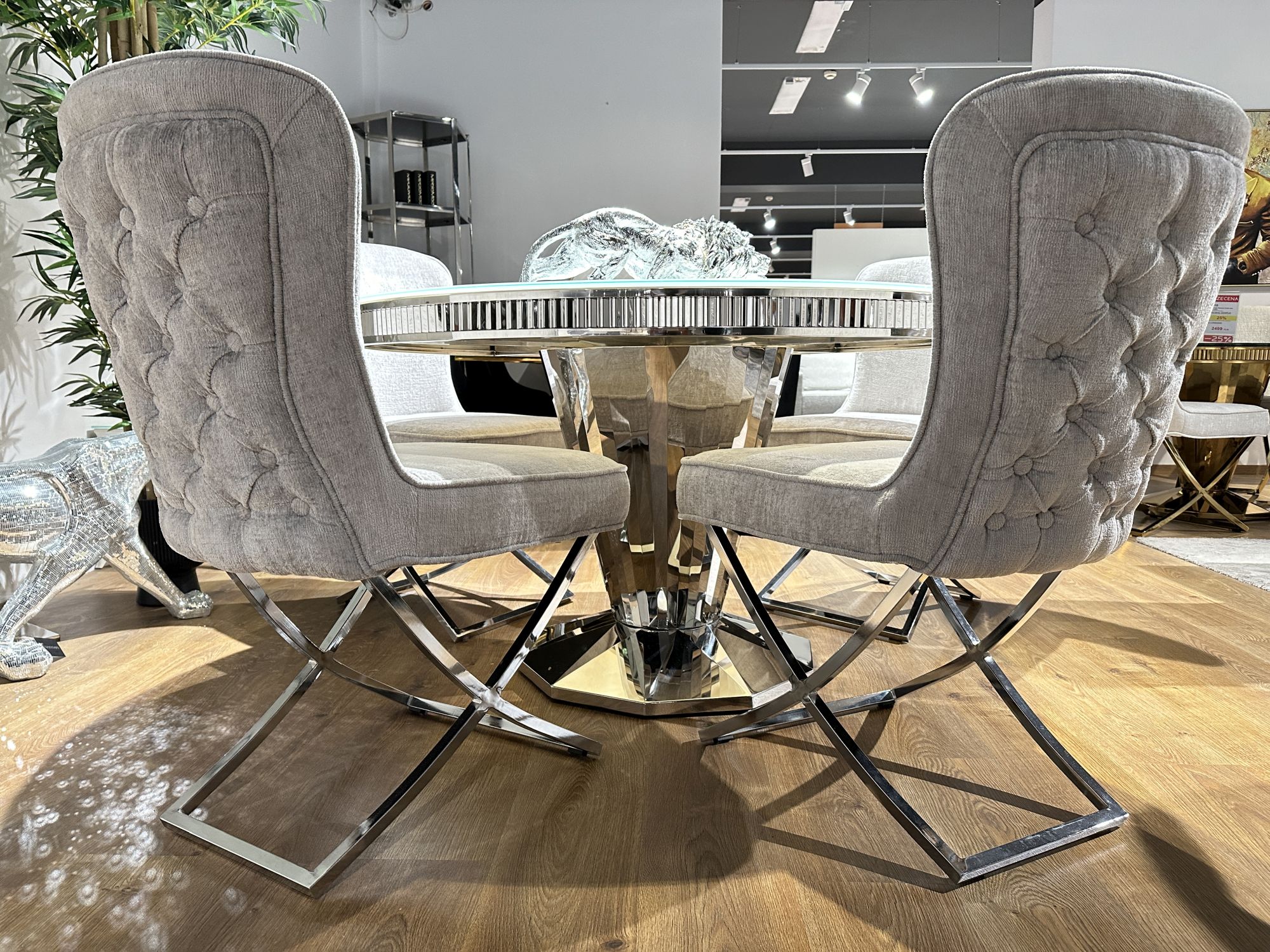 Stół Glamour okrągły biały T 910 Silver średnica 130 cm