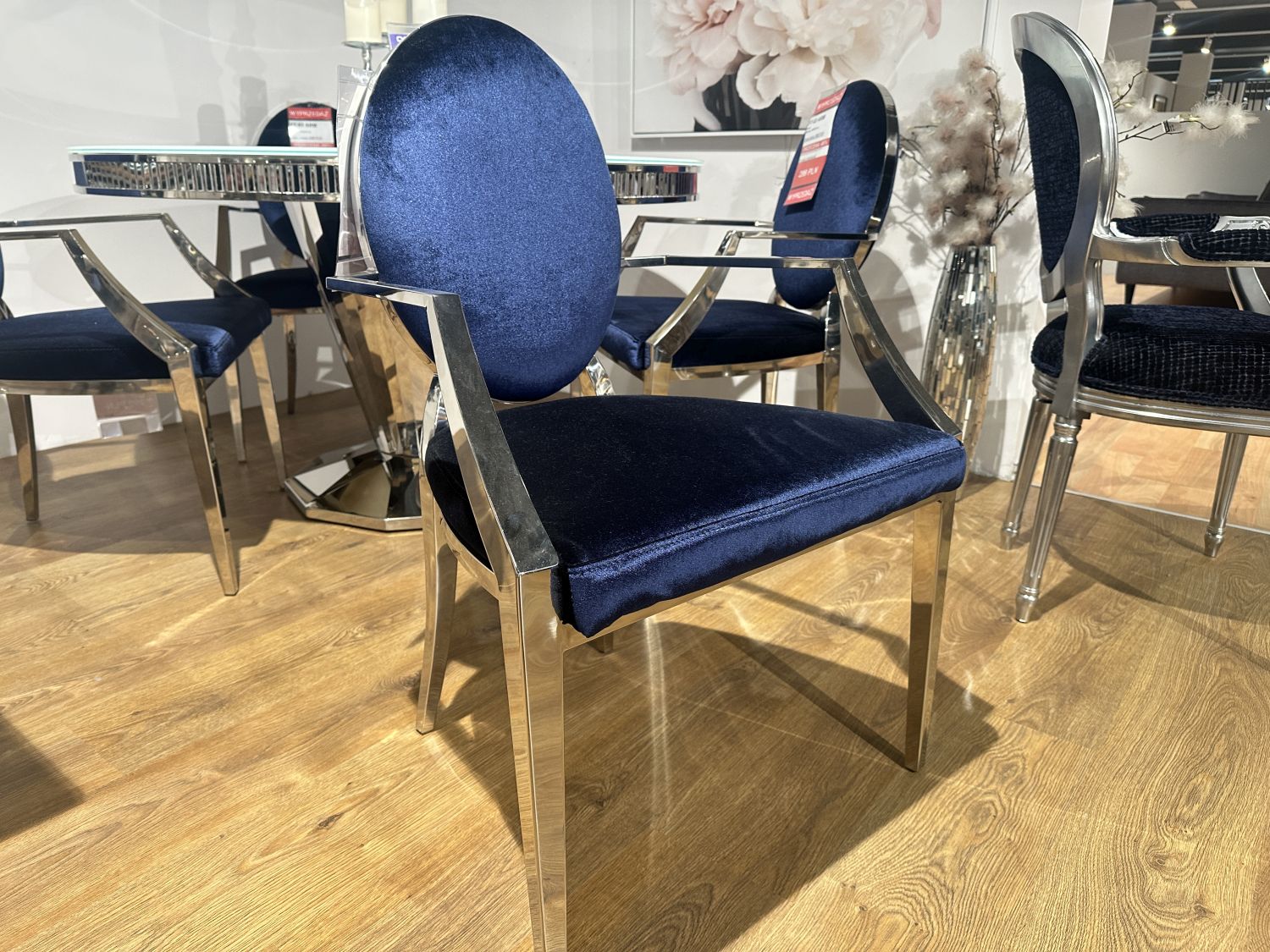 Krzesło Glamour FT-83 Arm Silver - przecena z ekspozycji -66%