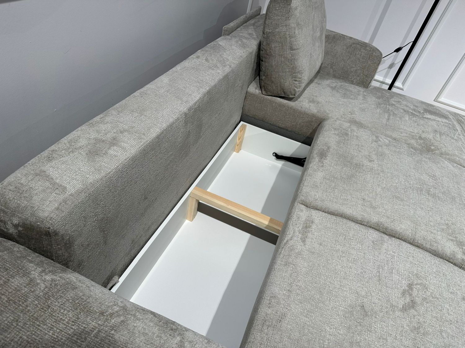 Narożnik rozkładany z pojemnikiem Nabu Comforteo